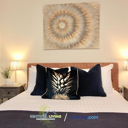 Ferienwohnung Windsor Flat 2 Bed By Sentinel Living With Free Wifi And Parking Exterior foto