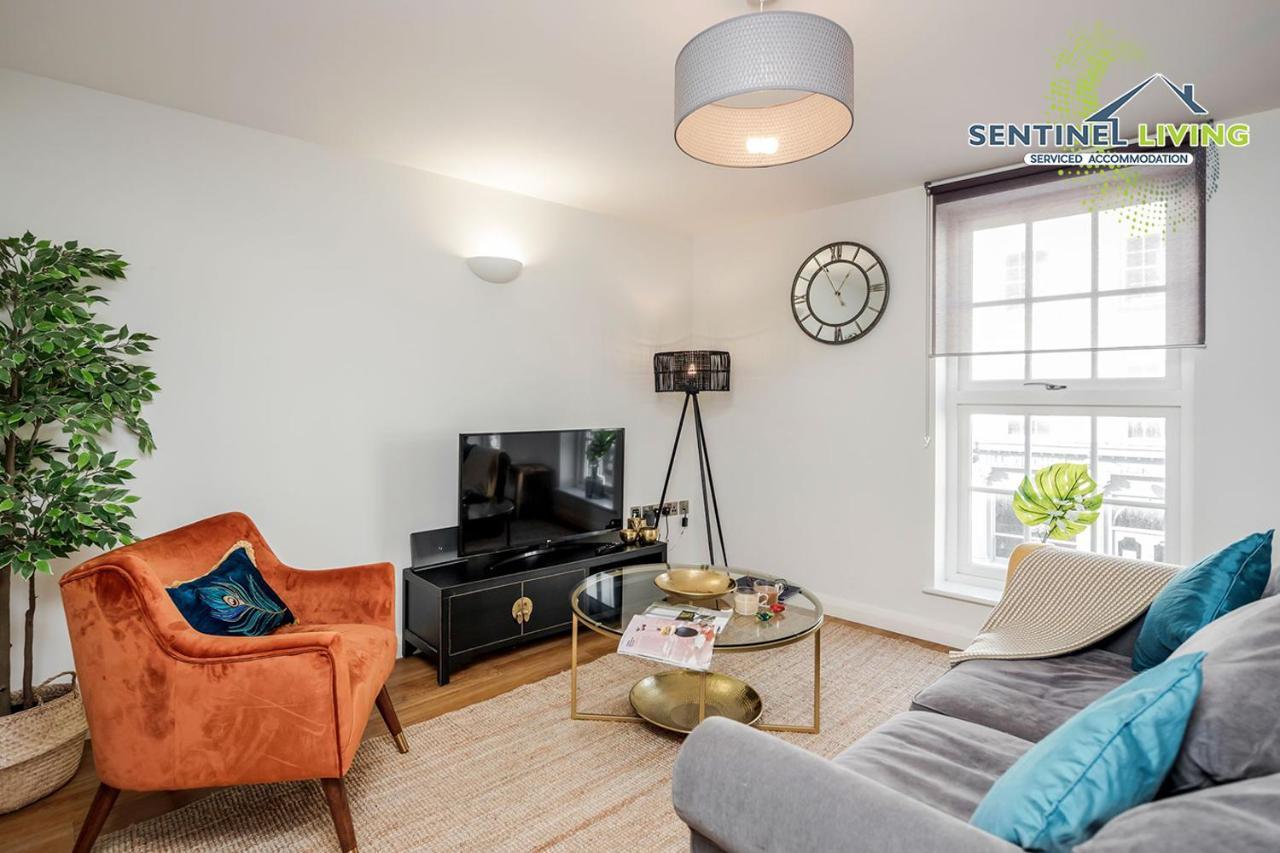 Ferienwohnung Windsor Flat 2 Bed By Sentinel Living With Free Wifi And Parking Exterior foto