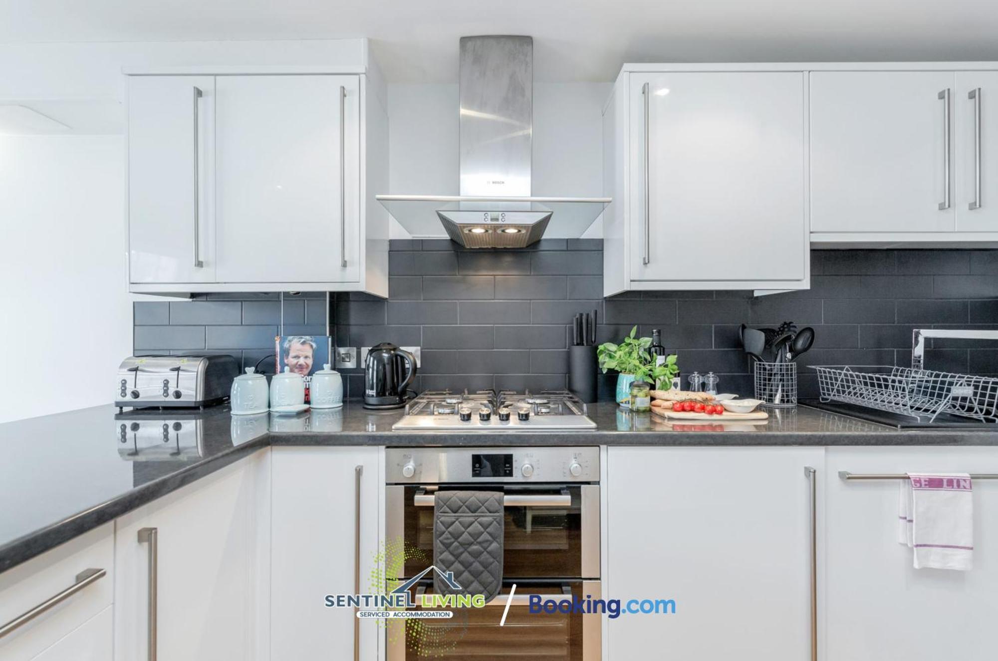Ferienwohnung Windsor Flat 2 Bed By Sentinel Living With Free Wifi And Parking Exterior foto