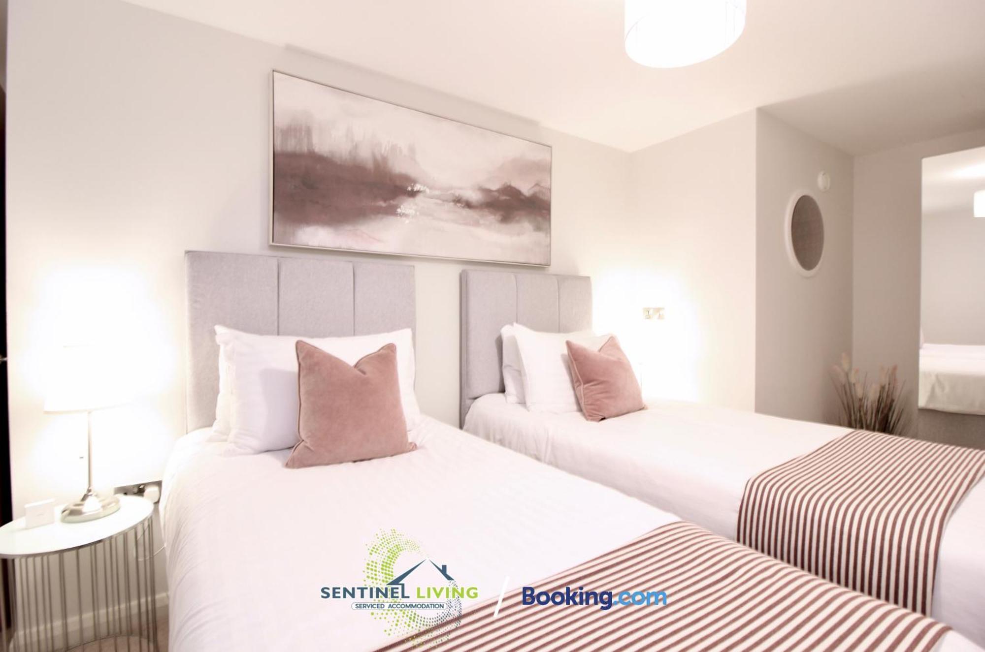 Ferienwohnung Windsor Flat 2 Bed By Sentinel Living With Free Wifi And Parking Exterior foto