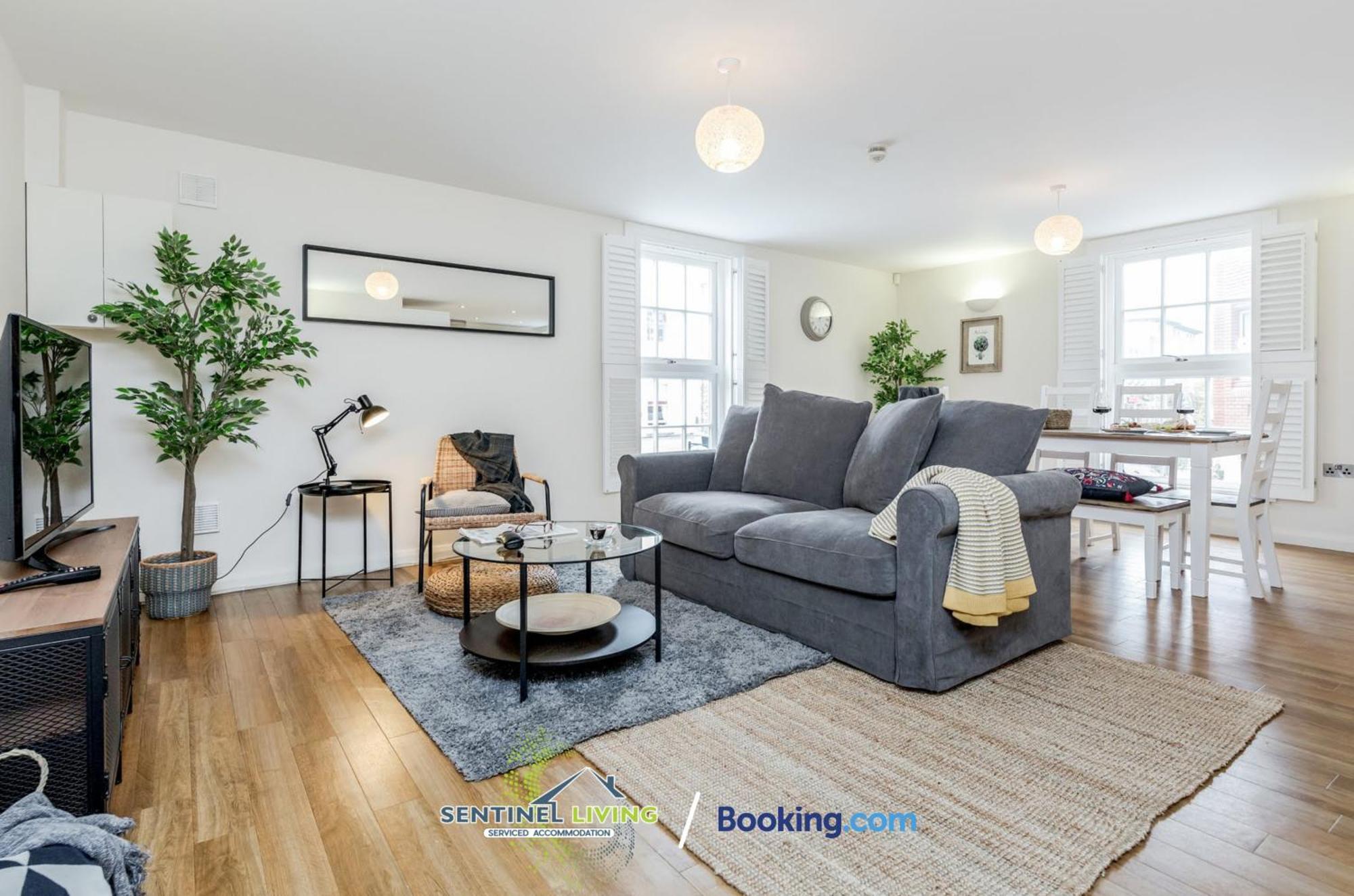 Ferienwohnung Windsor Flat 2 Bed By Sentinel Living With Free Wifi And Parking Exterior foto